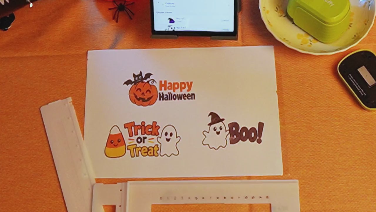 HomeSpark Describe Occasion: generate an AI design and print it on food.